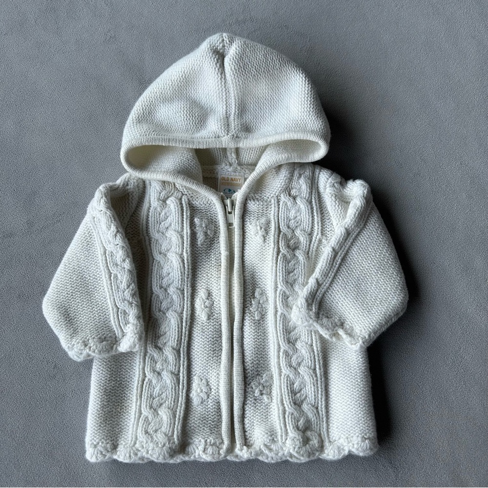 3 for $25 ~ Old Navy ~ Knit Full Zip Hooded Sweater ~ Baby Size 0-3 Months